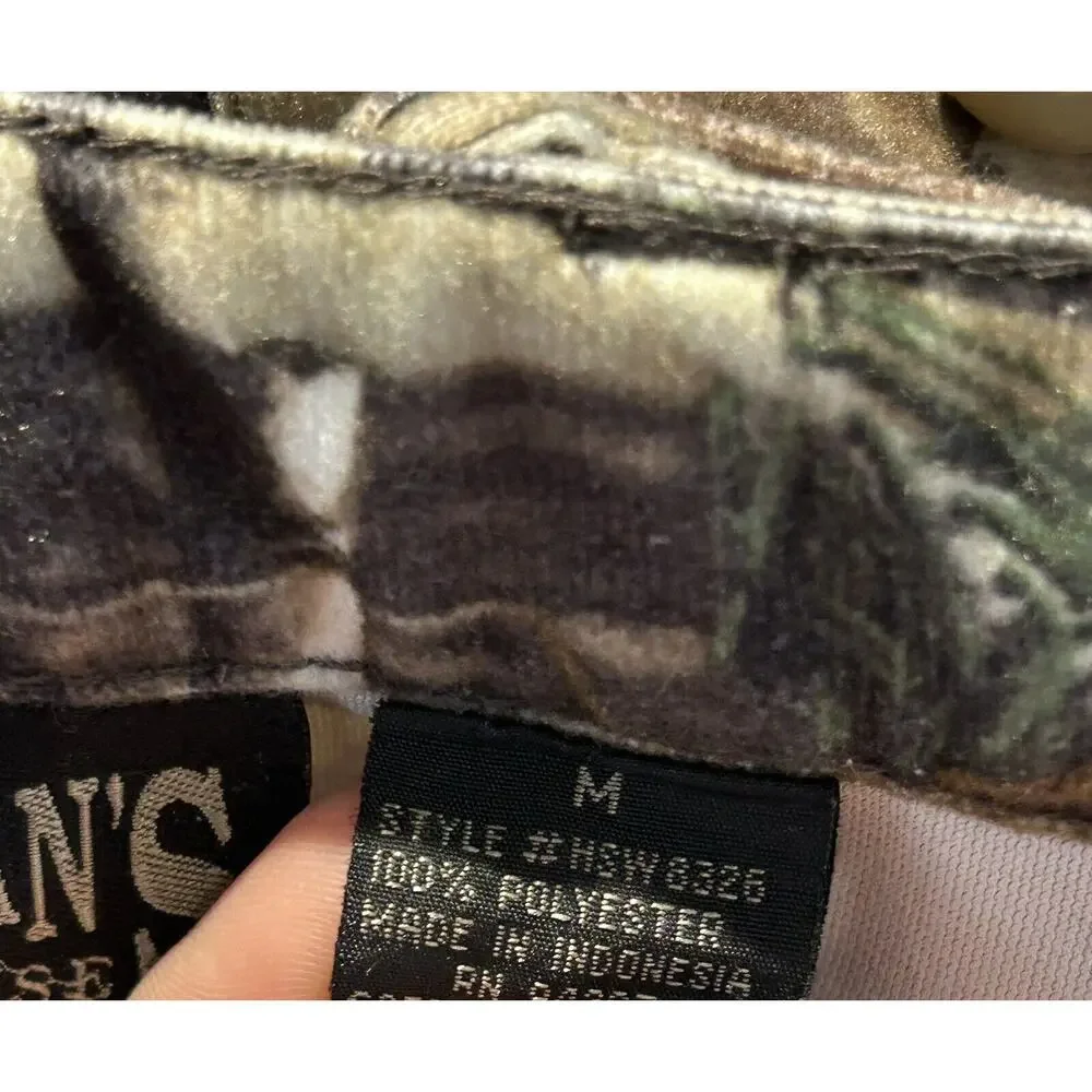 Sportsman's Warehouse Outfitter Men's size M Camo Pants